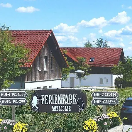 Ferienhaus Bayern Am Ferienpark Westerncity Eging Exterior foto